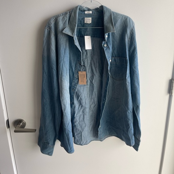J Crew Jean Button Down Top Perfecf Fit - Picture 1 of 5